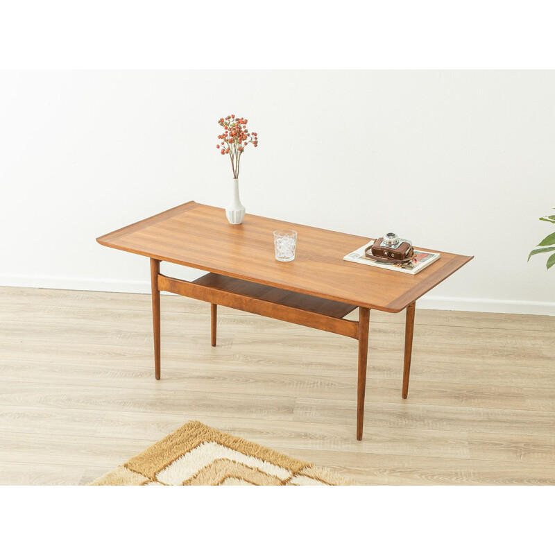 Table basse vintage en bois massif par Ilse Möbel, Allemagne 1950s