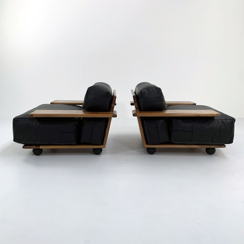 Pair of vintage Pianura armchairs in black leather by Mario Bellini for Cassina, 1970s