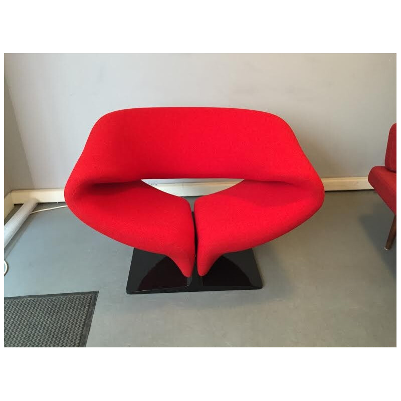 Red "Ribbon" armchair, Pierre PAULIN - 1970s