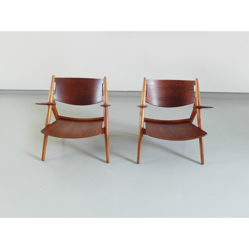 Pair of Carl Hansen "CH-28" armchairs in teak, Hans J. WEGNER - 1950s