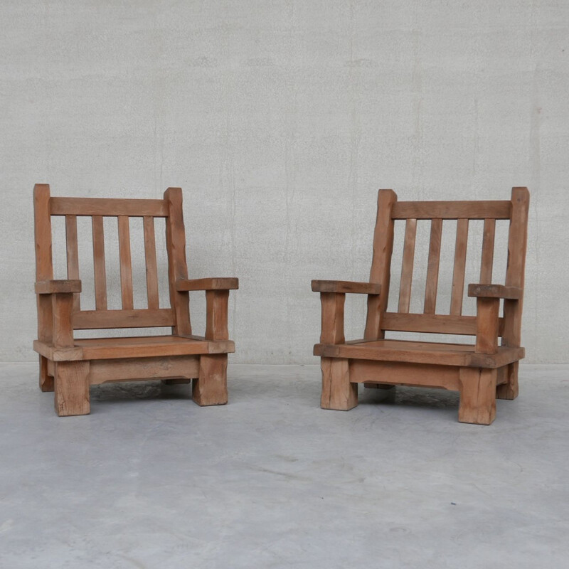 Pareja de sillones brutalistas de roble de época, Francia 1950