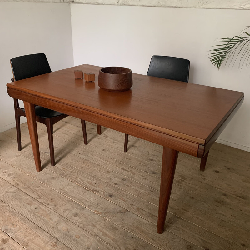 Scandinavian vintage teak table, 1960