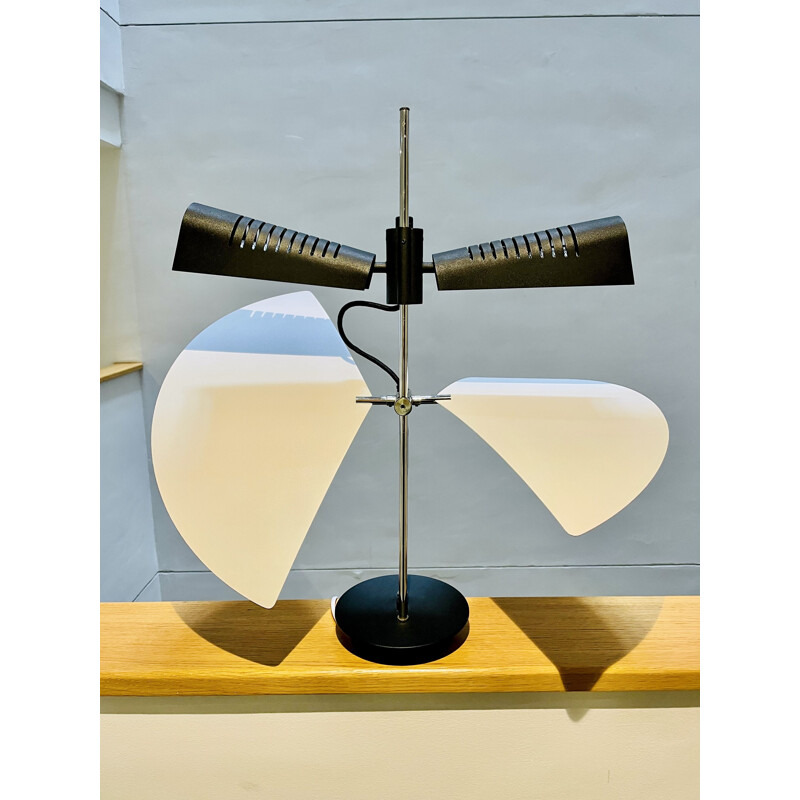 Lámpara de mesa vintage con forma de mariposa