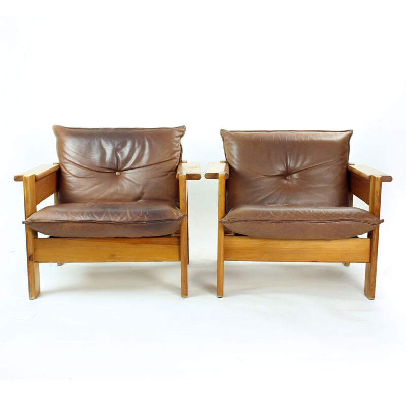 Pair of vintage leather and wood armchairs, Czechoslovakia 1970