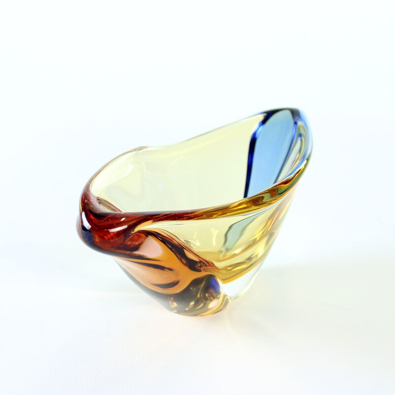 Mid century Art glass bowl by Frantisek Zemek for Sklarny Mstisov, 1960