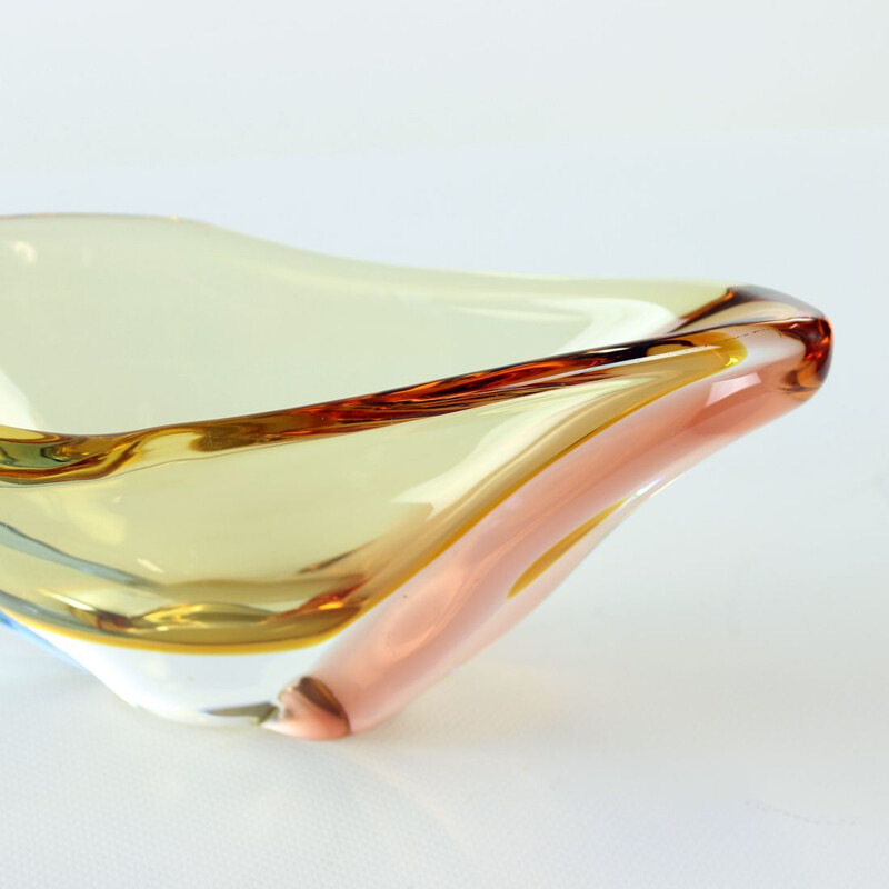 Mid century Art glass bowl by Frantisek Zemek for Sklarny Mstisov, 1960