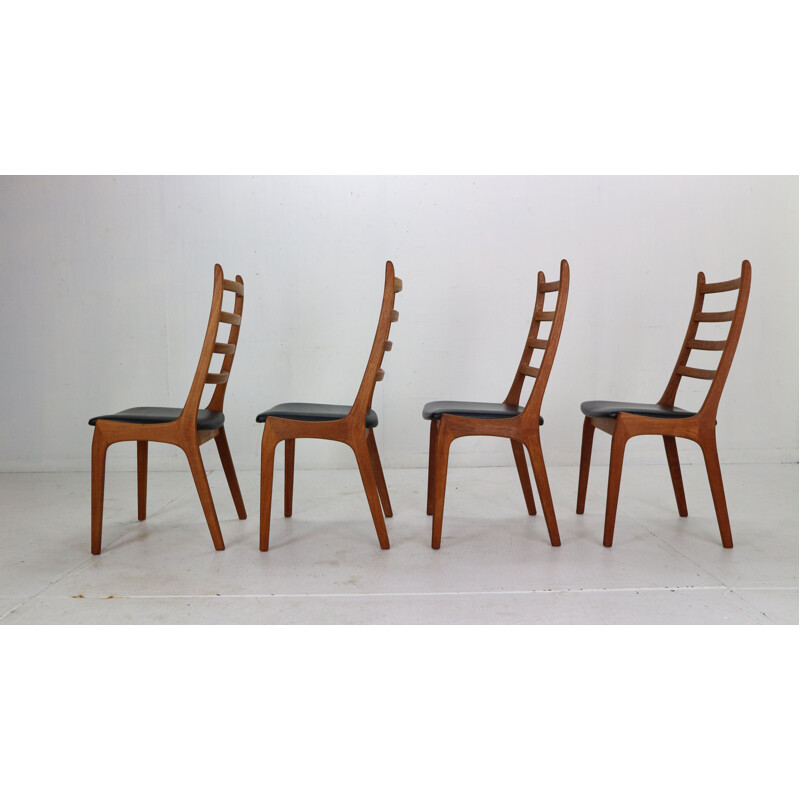 Ensemble de 4 chaises vintage en teck à dossier échelonné par Kai Kristiansen, Danemark 1960