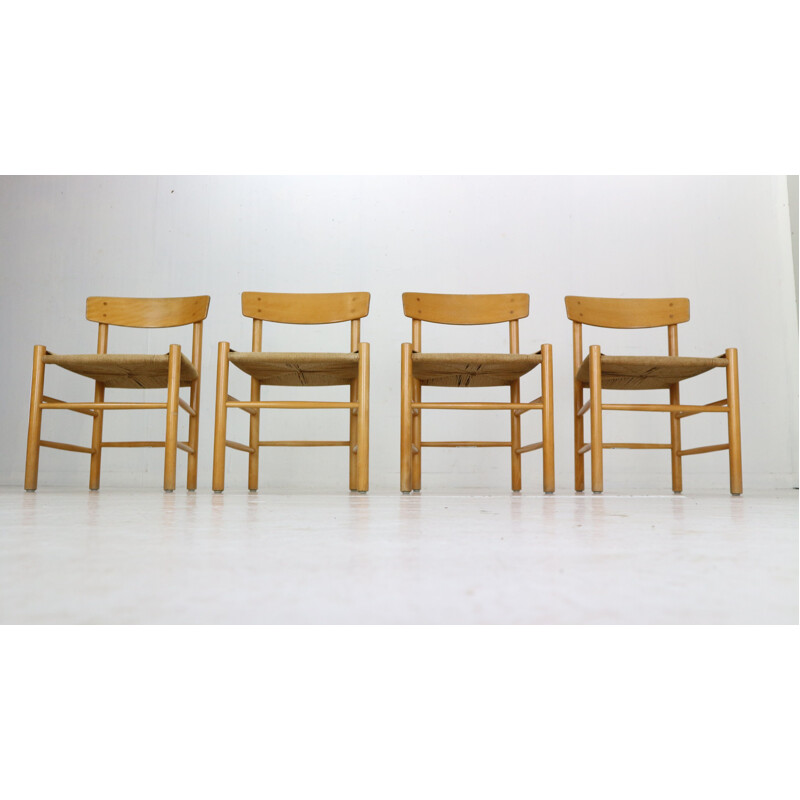 Set of 4 vintage chairs by Børge Mogensen, 1947s