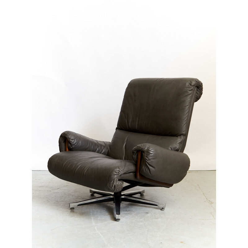 Vintage King armchair with ottoman by André Vandenbeuck for Strässle