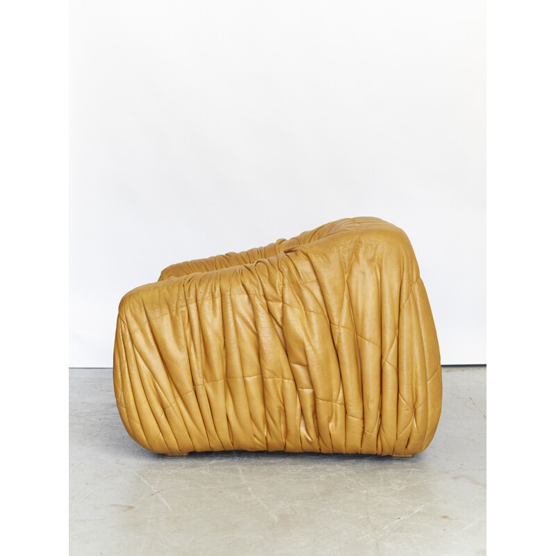 Vintage Piumino armchair by Jonathan de Pas, Donato d'Urbino and Paolo Lomazzi for Dalloca