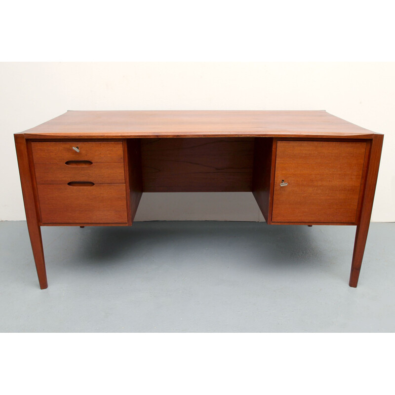 Vintage desk in teak by Wilhelm Renz, Germany 1960s