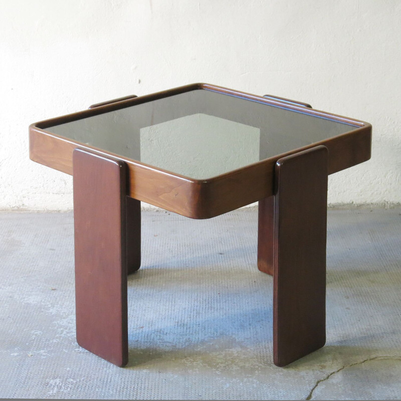 Table d'appoint vintage en chêne foncé et verre fumé par Gianfranco Frattini pour Cassina, 1960