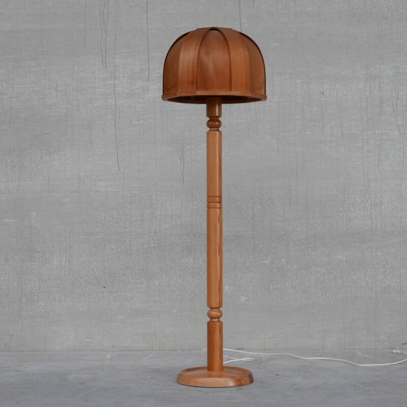 Pine mid-century floor lamp, 1970s