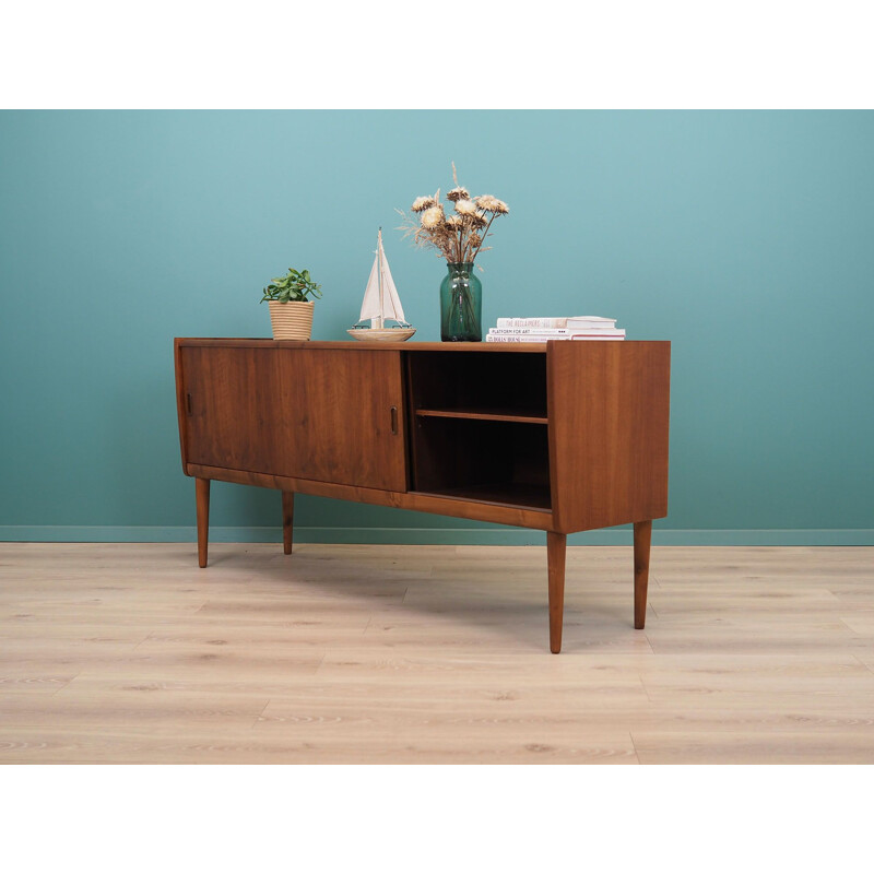 Enfilade danois vintage en noyer, 1960