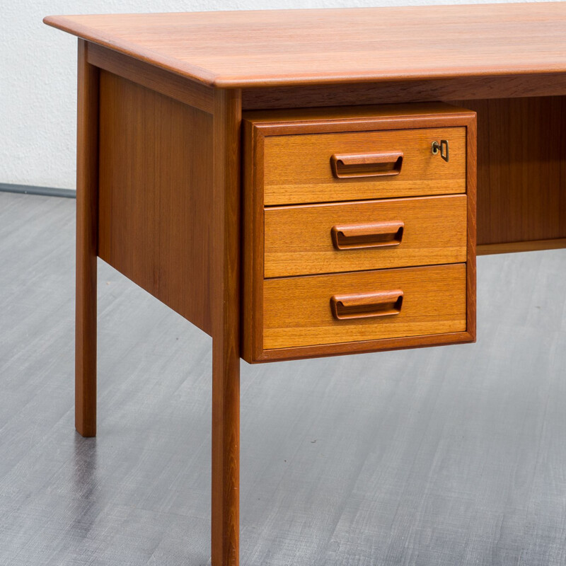 Mid-century Scandinavian teak desk, 1960s