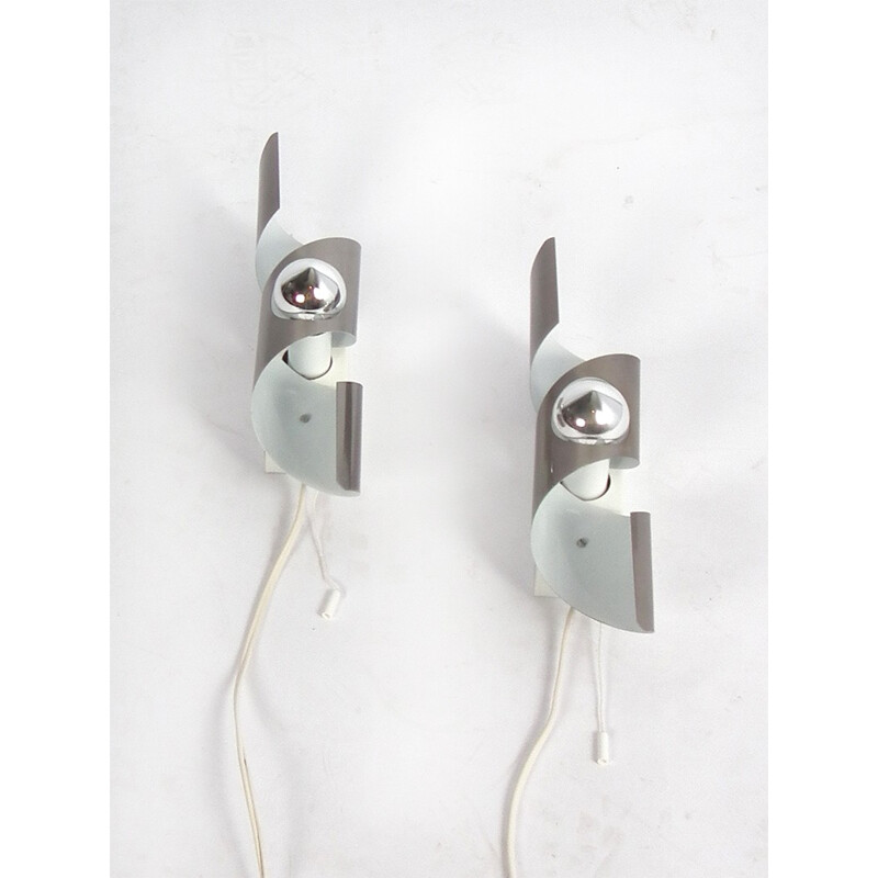 Pair of Raak "Wokkels" wall lights in aluminum - 1960s