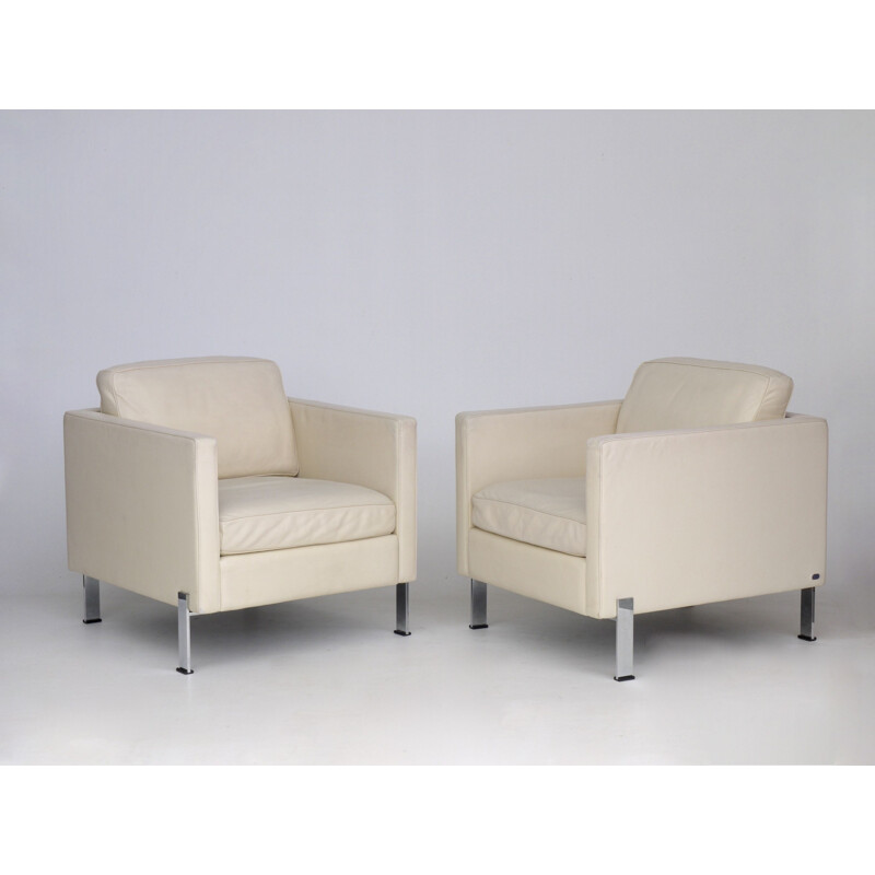Pair of vintage Ds-118 leather armchairs by De Sede