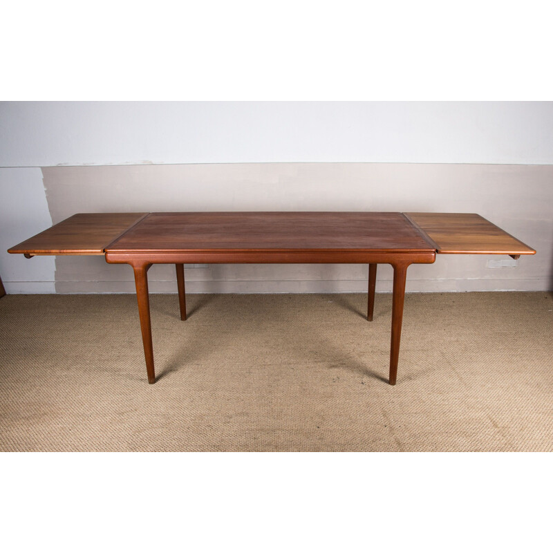 Vintage Danish teak extension table by Joahnnes Andersen for Uldum Mobelfabrik, 1960