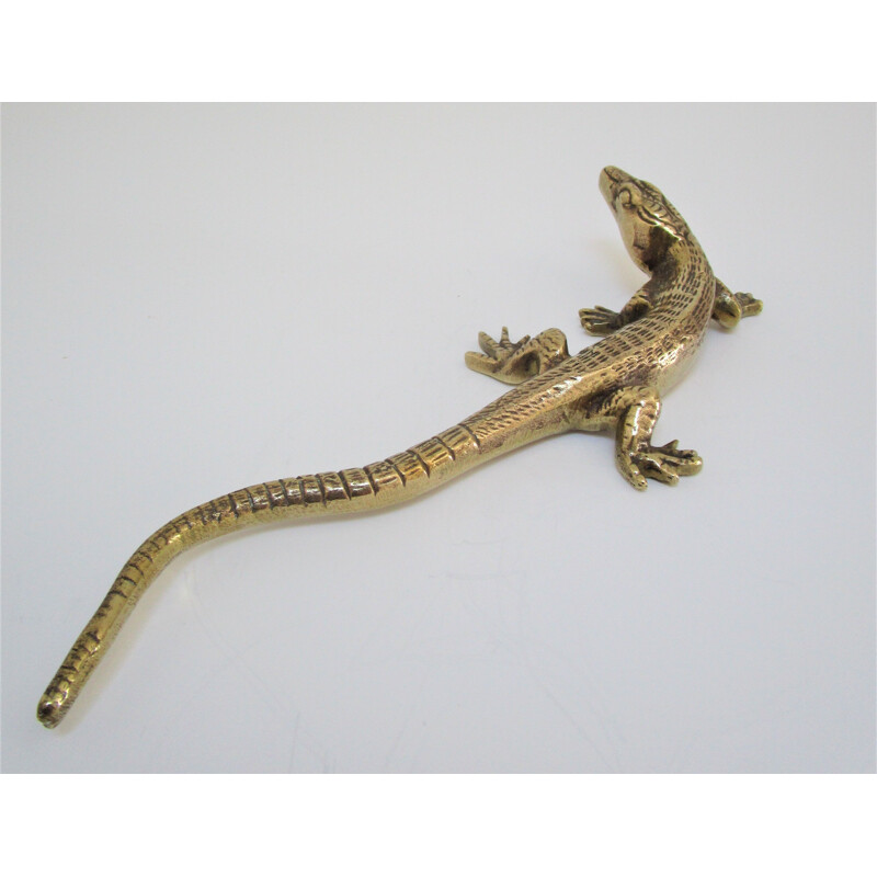 Vintage solid brass sculptural lizard, 1970