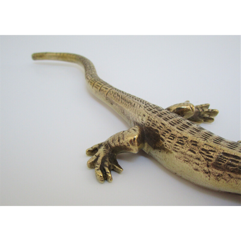 Vintage solid brass sculptural lizard, 1970