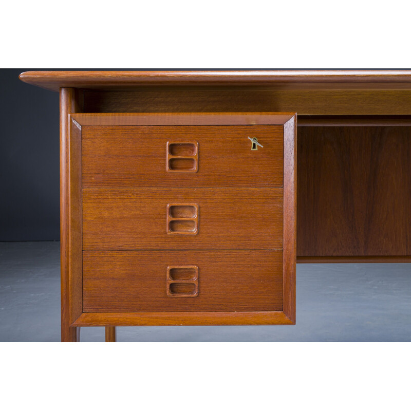 Mid-century teak desk by Arne Vodder, Denmark 1960s