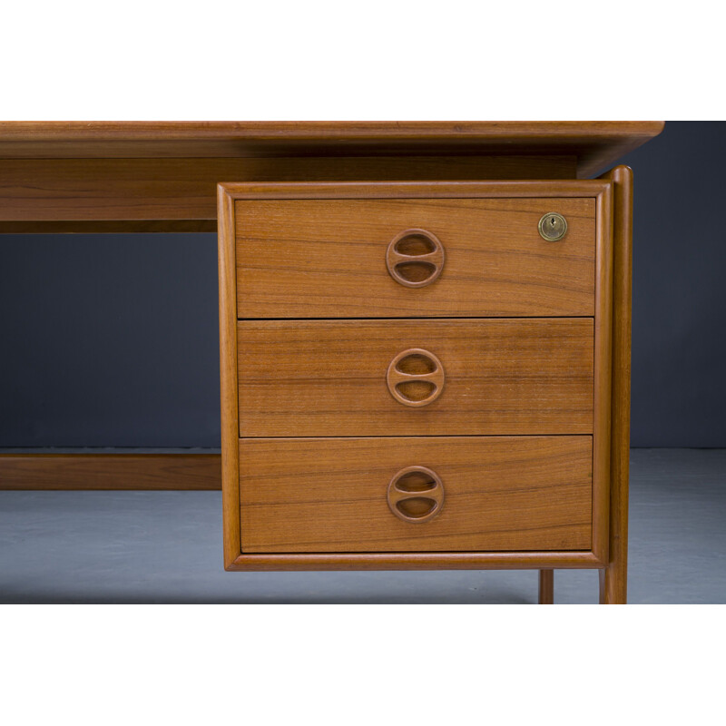 Mid-century teak desk by Arne Vodder, Denmark 1960s