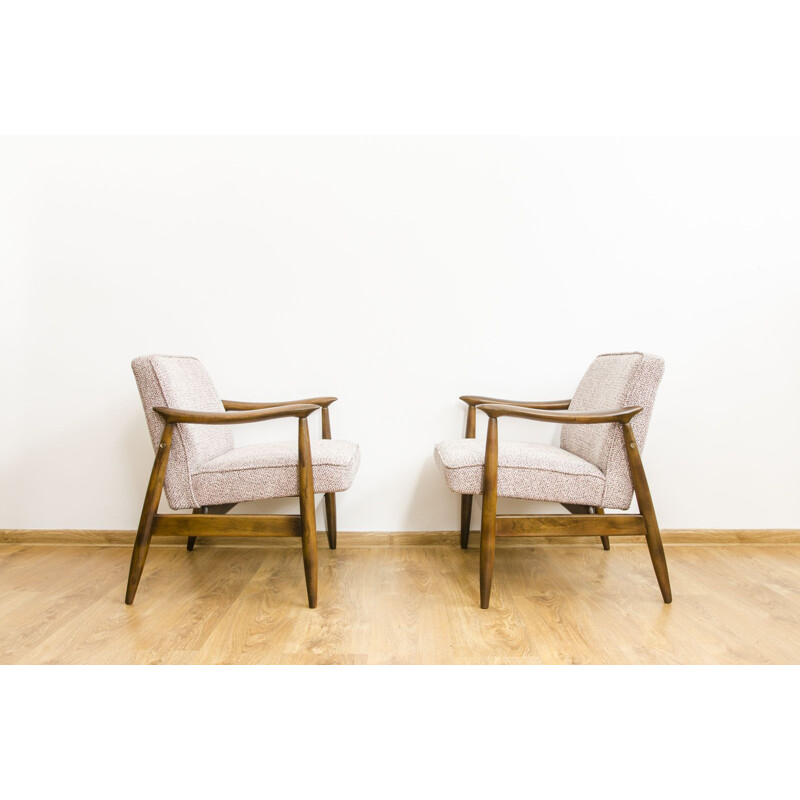 Pair of vintage type 300 203 armchairs by Juliusz Kędziorek, 1960s