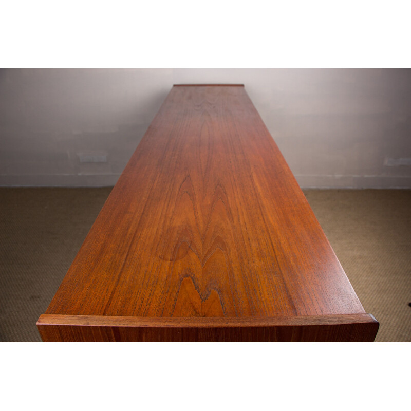 Vintage Danish teak sideboard with 4 large drawers in the centre, 1960