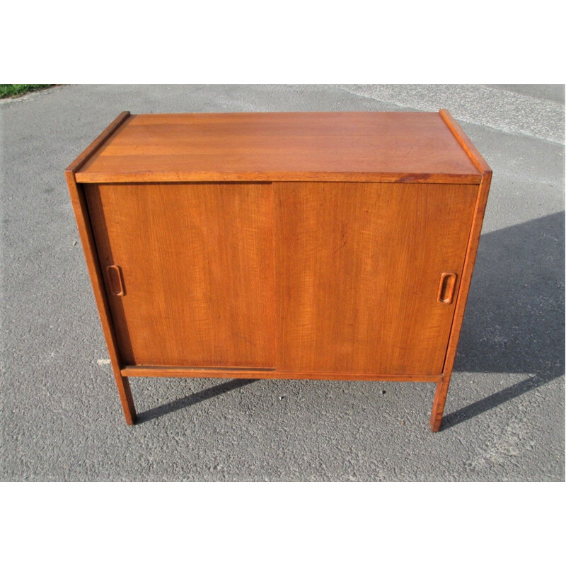 Buffet vintage avec portes coulissantes, Danemark 1960