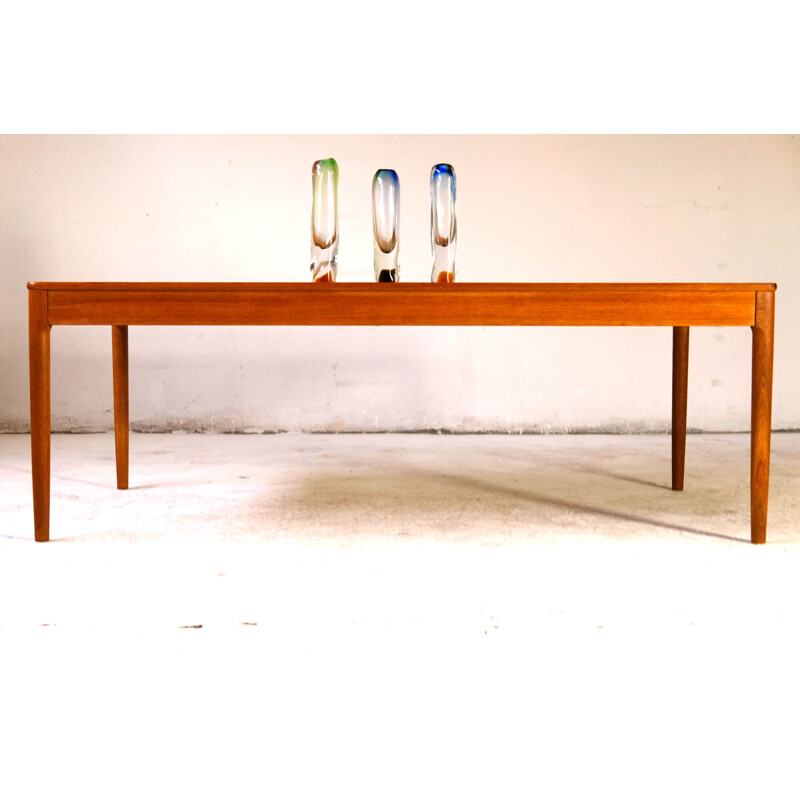 Table basse vintage en teck par Yngvar Sandström pour Seffle Möbelfabrik, 1960