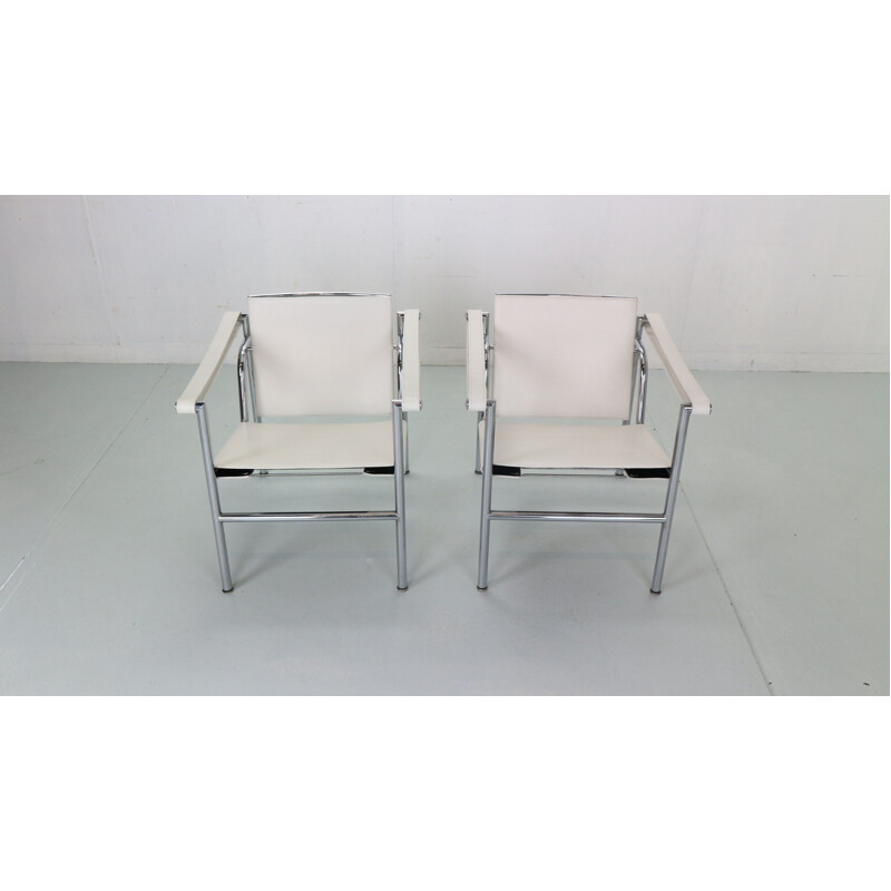 Paire de fauteuils vintage en cuir modèle- LC1 par Le Corbusier pour Cassina, Italie 1970