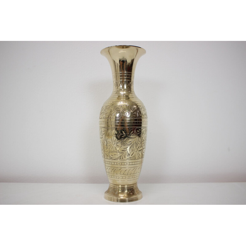 Mid-century brass vase, India 1960s