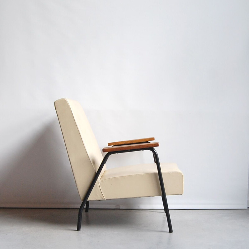 Rio vintage armchair by Pierre Guariche for Meurop