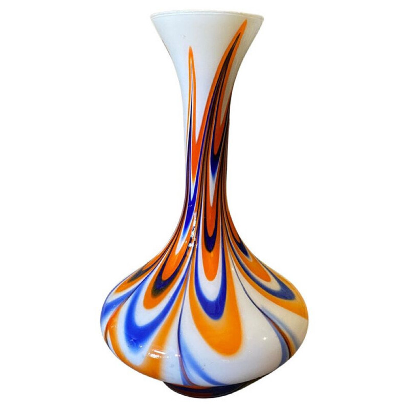Vaso vintage in opalina arancione e blu di Carlo Moretti, 1970
