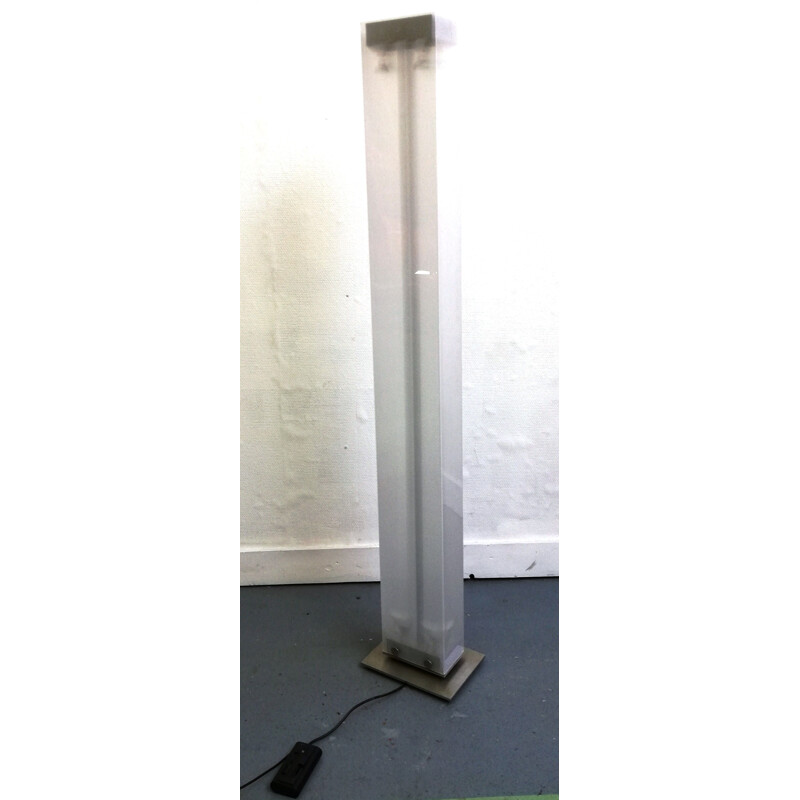 Twilight 01 vintage light column in fibreglass and steel base