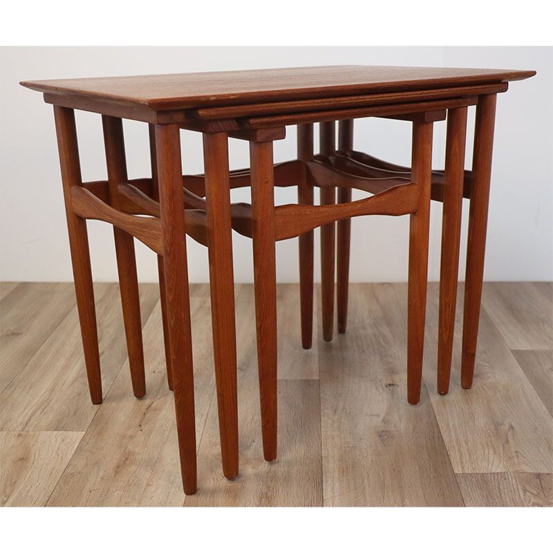 Scandinavian vintage teak nesting table by Poul Hundevad for Fabian, 1960