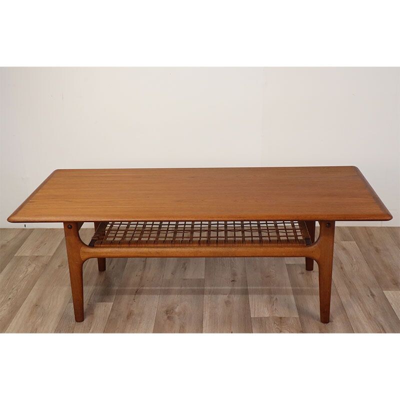 Scandinavian vintage teak coffee table by Linney Hughes for Trioh, 1960