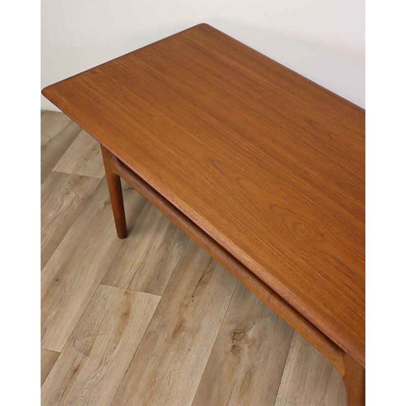 Scandinavian vintage teak coffee table by Linney Hughes for Trioh, 1960