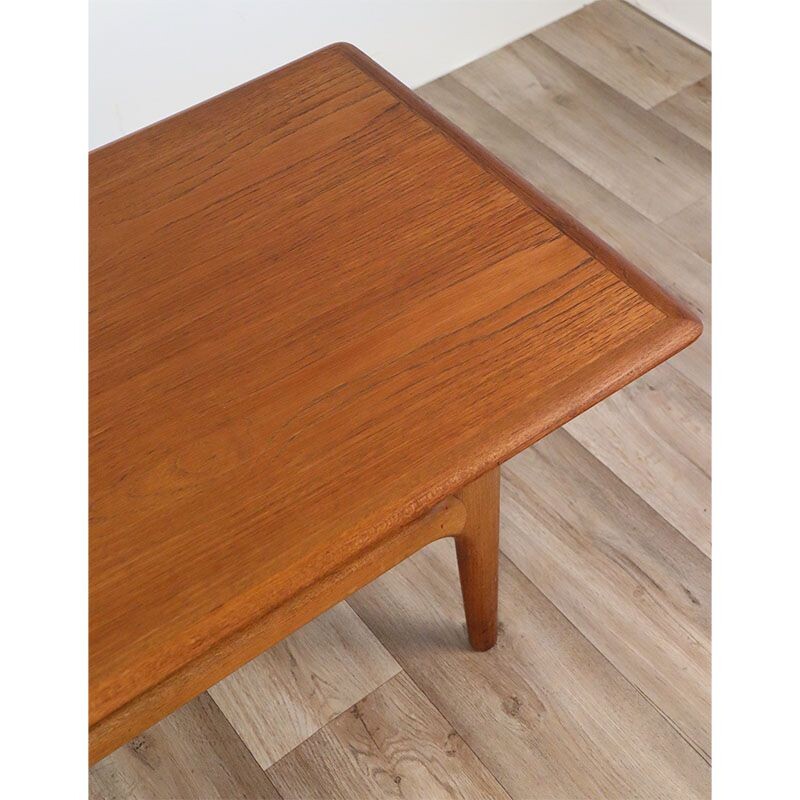 Scandinavian vintage teak coffee table by Linney Hughes for Trioh, 1960