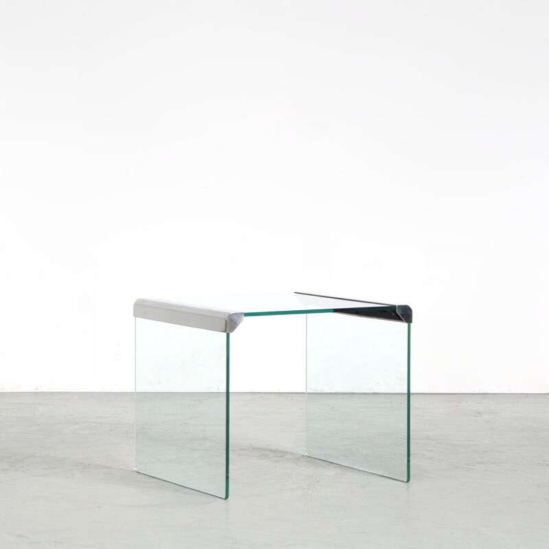 Vintage square clear molded glass side table by Pierangelo Gallotti for Gallotti & Radice, Italy 1970s