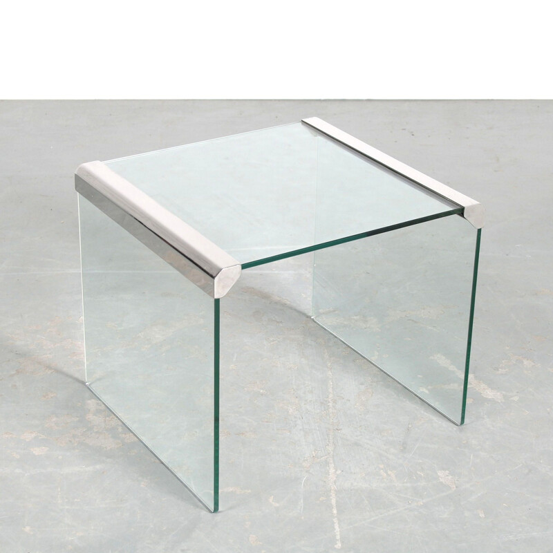 Vintage square clear molded glass side table by Pierangelo Gallotti for Gallotti & Radice, Italy 1970s