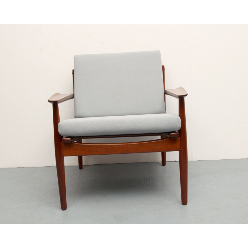 Sillón vintage de teca y tela gris de Arne Vodder para Glostrup, 1960