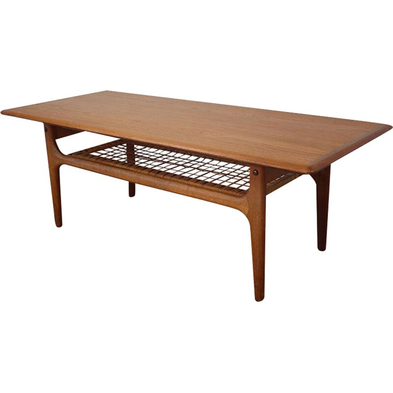 Scandinavian vintage teak coffee table by Linney Hughes for Trioh, 1960