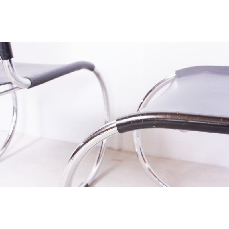 Thonet chair in chromed steel and dark brown leather, Mies VAN DER ROHE - 1930s