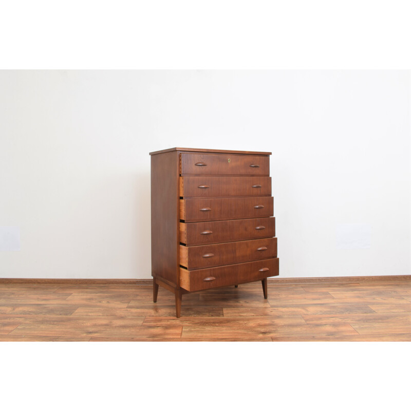 Mid-century Danish teak chest of drawers, 1960s