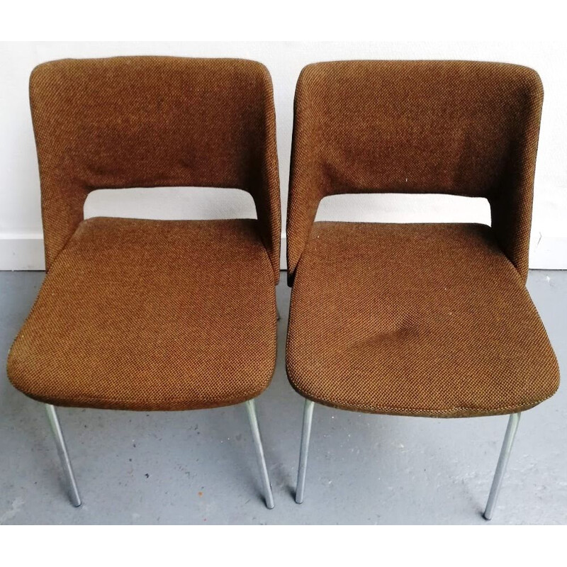 Pair of vintage chairs in brown fabric by Arne Jacobsen, 1950