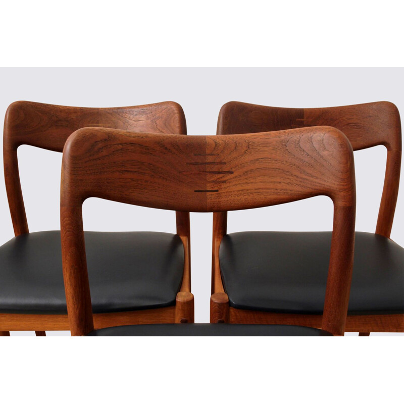 Vintage Danish teak chairs by Johannes Andersen for Uldum Möbelfabrik