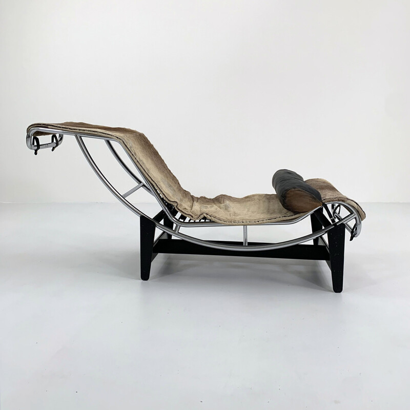 Fauteuil lounge vintage série 396 LC4 en cuir de Le Corbusier pour Cassina, 1960