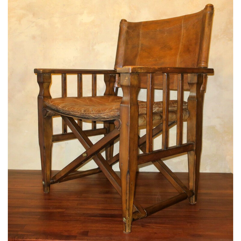 Vintage Safari chair patinated leather and brass details