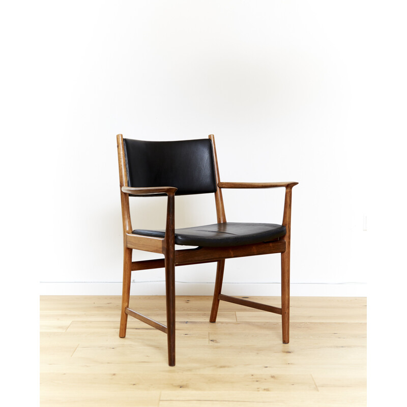 Paar vintage houten en lederen stoelen van Kai Lyngfeldt Larsen voor Soren Willadsen, 1960